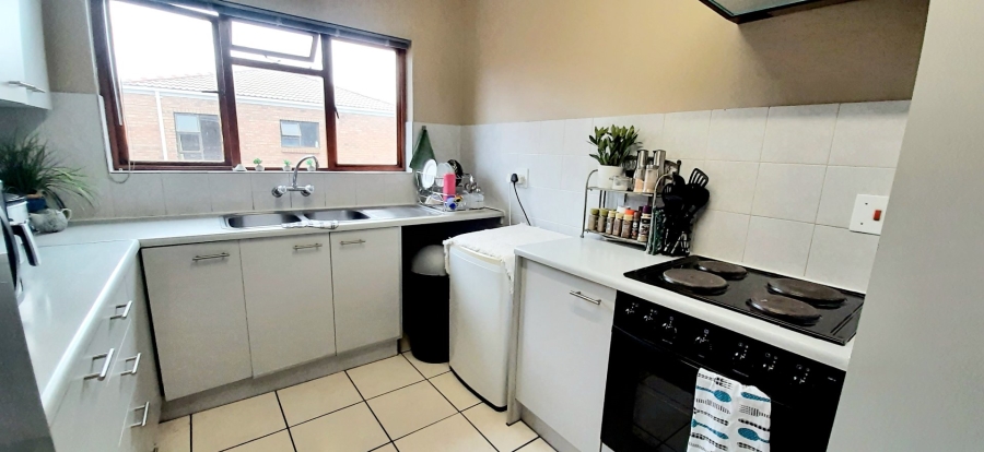 2 Bedroom Property for Sale in George Central Western Cape